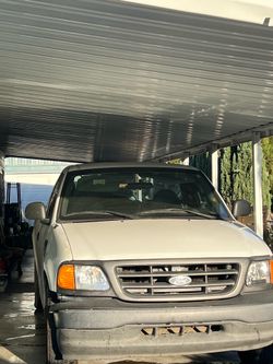 2003 Ford F-150 CNG for Parts