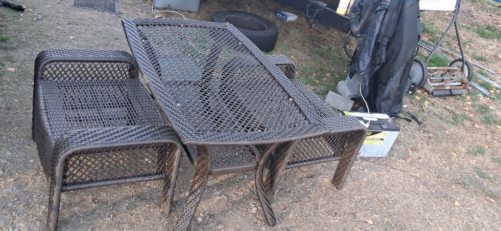Need Gone! Used Great Condition Patio Set