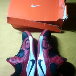 Nike Mens Shoes Size 9.5