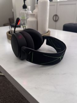Xbox Series / Steelseries Arctis 9X 