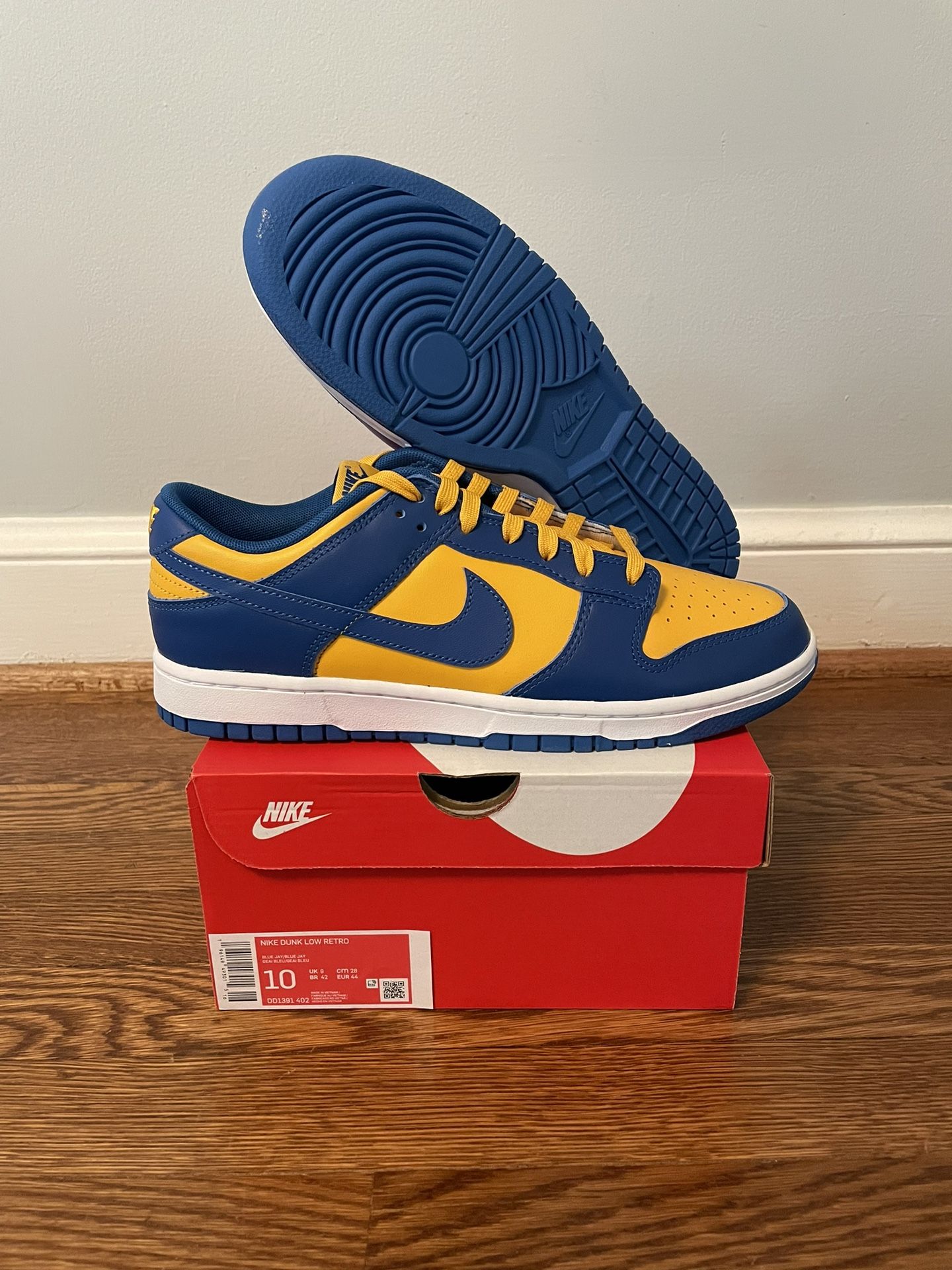 Nike Dunk Low UCLA - Sz 10M