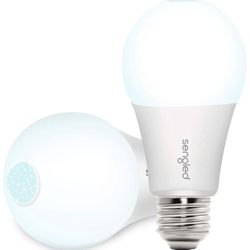 Sengled Motion Sensor Light Outdoor, Dusk to Dawn LED Outdoor Lighting, Motion Activated Auto On/Off A19 5000K 800lm LED Light Bulb Security Light for