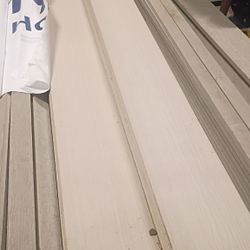 Hardie Siding 8 1/4 Cedar Mill 12ft Siding 7$/Board Have 300 Boards Total
