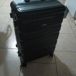 Large Suitcase 