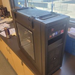 Corsair C70 PC Case w. custom side window
