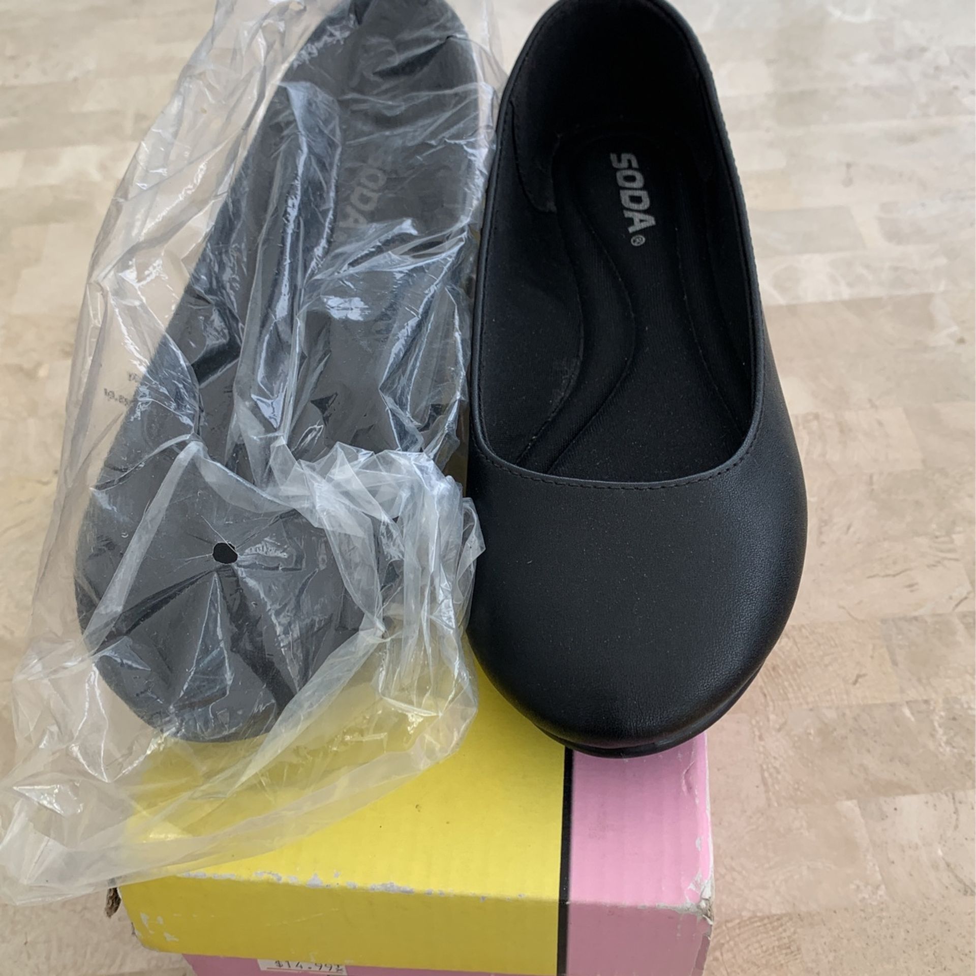 Girls Sz 6 Blk Flats