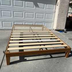 2 Queen Platform Bed Frame Wood ( West Elm And Mellow )