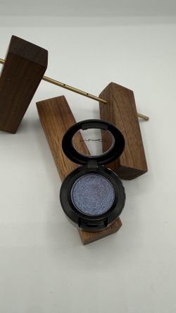 Mac single eyeshadow 