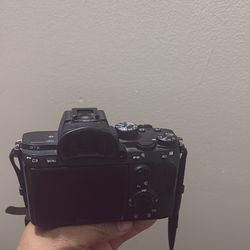 Sony Alpha 7III camera is like new. It doesn't have a lens, it's just the camera. The price is negotiable.