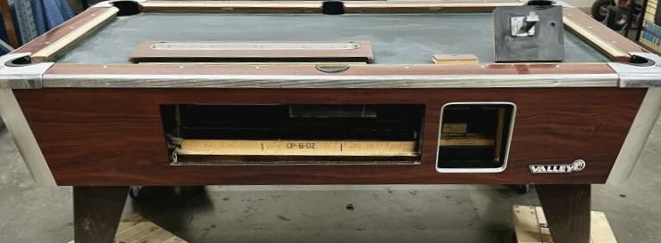Valley 7 Foot BD-Z Coin Op Pool Table
