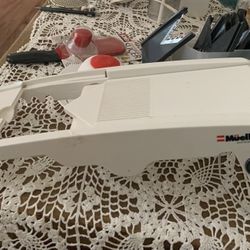 Mueller Mandoline slicer