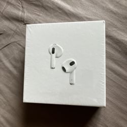 *Sealed* Airpods 3rd Generation 
