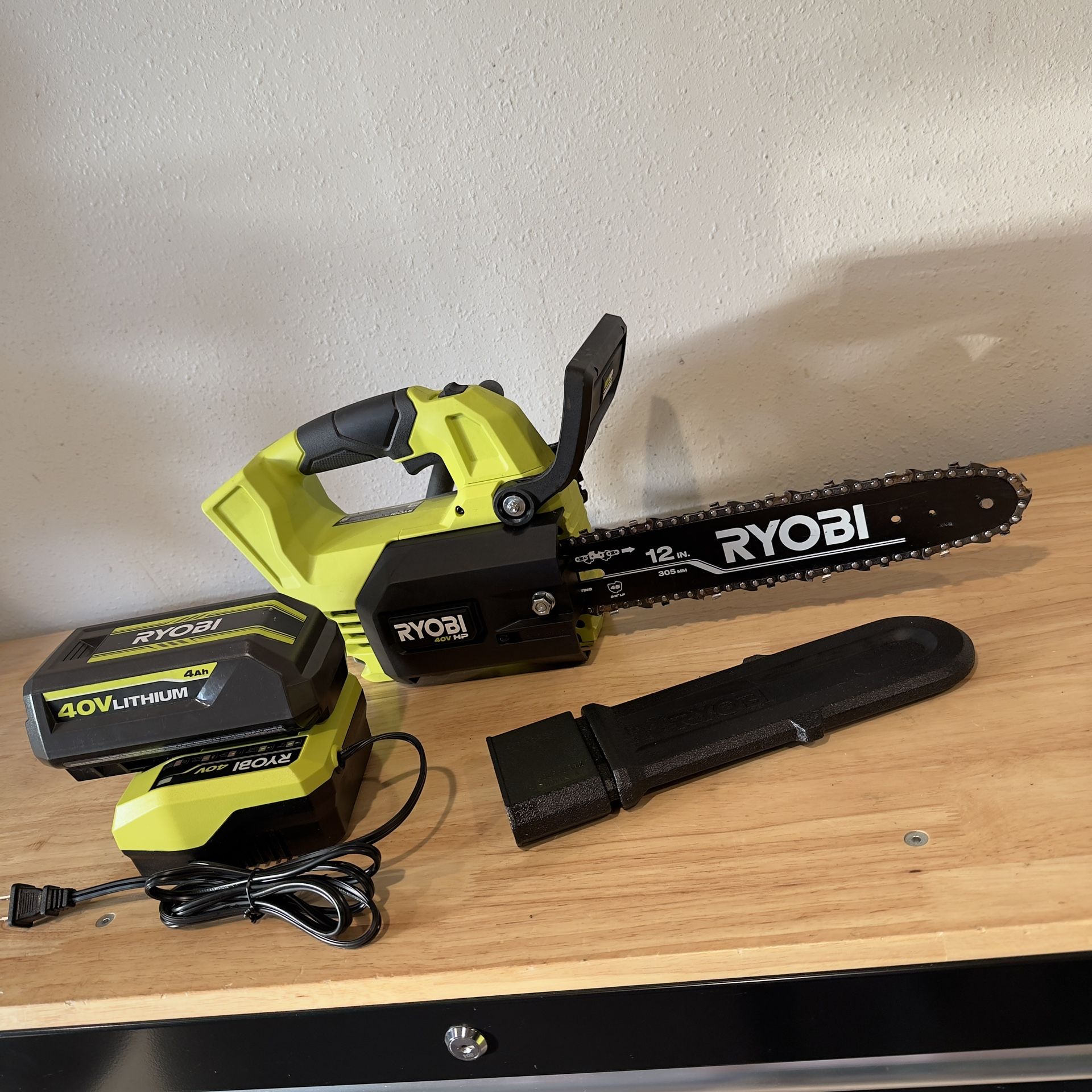 Ryobi 40 HP Brushless 12 in. Top Handle Chainsaw