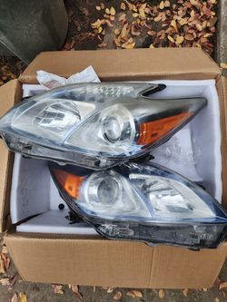 2013 Prius Headlights