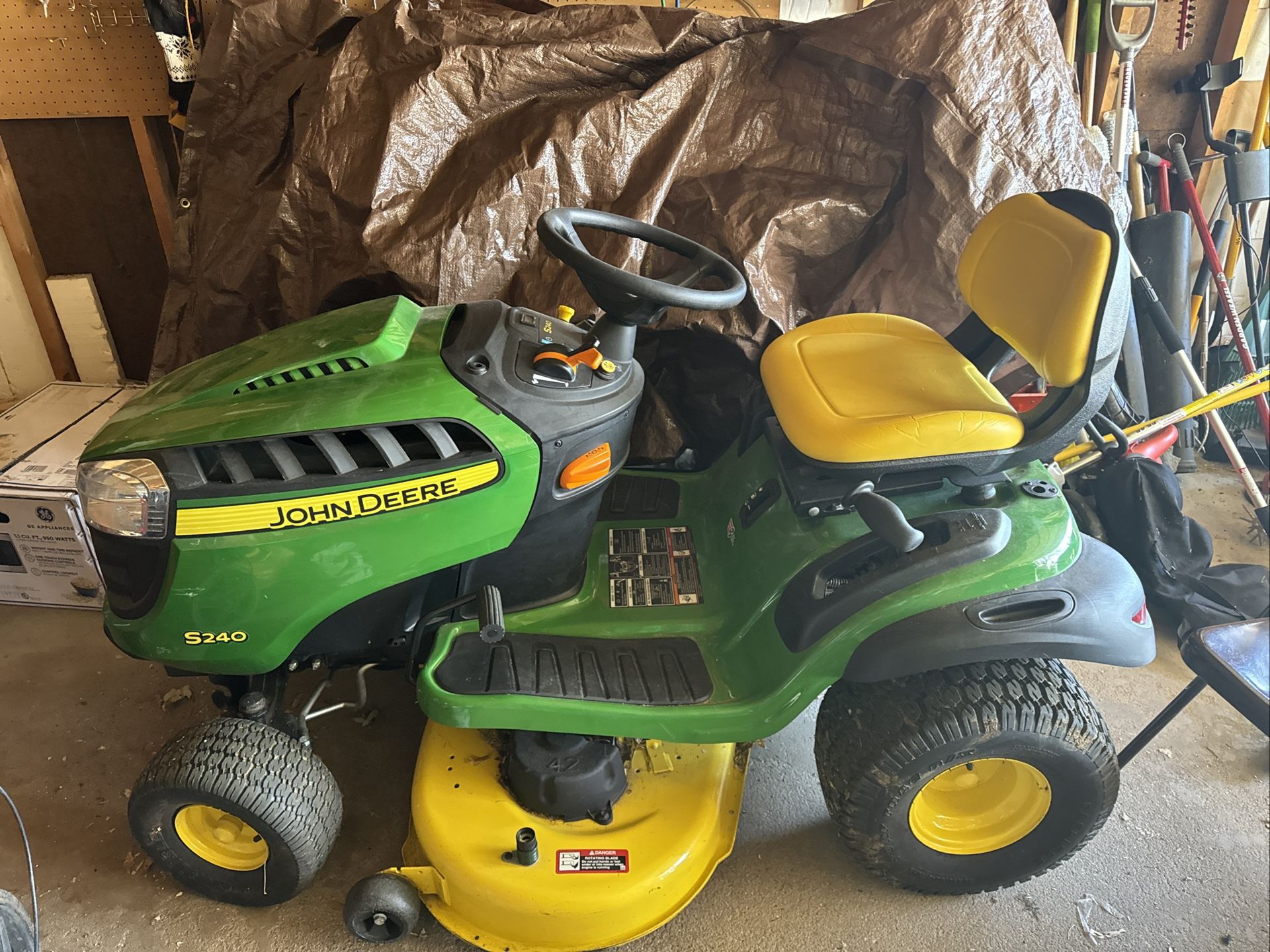 john deere uc16(contact info removed) riding lawn mower with snow blade