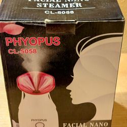 Phyopus Facial Steamer, model CL-5058! New! Located in Tarzana! 