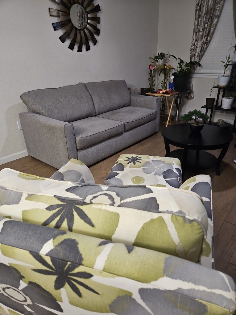 Sofa Chair With Ottoman and Coctail Table