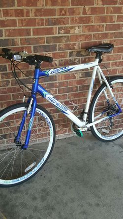 Genesis discount 700c bike