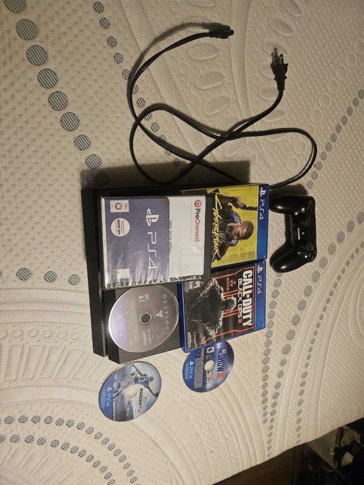 PS4