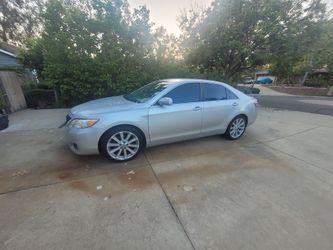 2011 Toyota Camry, 136k miles, salvage title