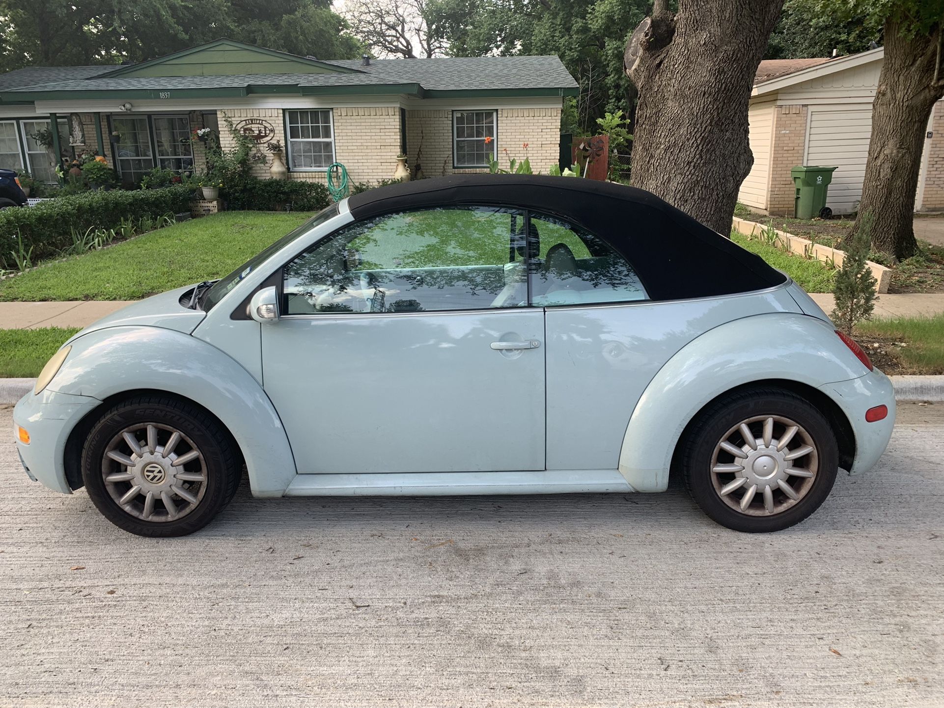 2005 Volkswagen Beetle