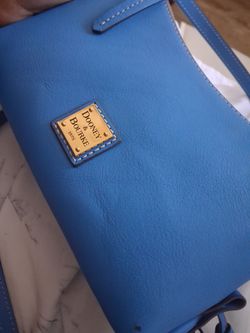 Dooney & Bourke Blue Leather Crossbody Bag – New with Dust Bag