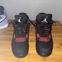 Jordan 4 Red Thunder’s, No Box, Size 11