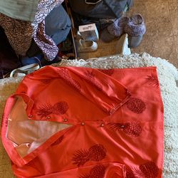 Button Up Top - Size Large