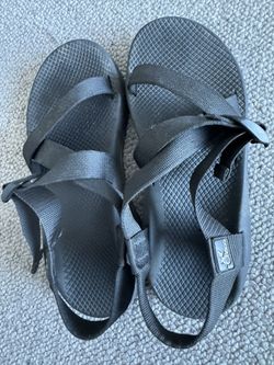 Chaco Sandals - Men (Size 10) 