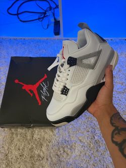 Air Jordan 4 White Cement Sneakers