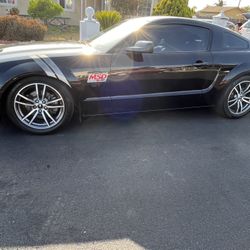 2005 Ford Mustang