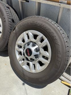 GMC sierra 2500 HD rims and tires