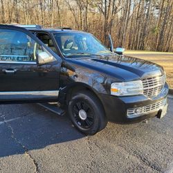 Beautiful 2011 Lincoln Navigator! Lexus, Toyota, Cadillac, Acura, Infiniti, Nissan
