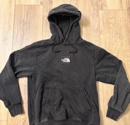 black heavy weight northface hoodie