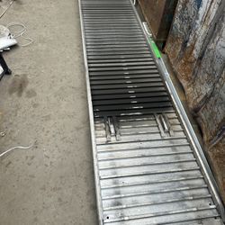 Una Rampa De Aluminio