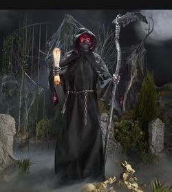 7.5 ft. Grave & Bones Animated LED Fiery Reaper