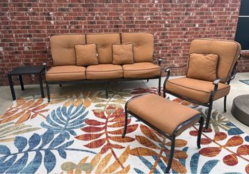 Patio set