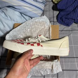 Vans Red Checkers