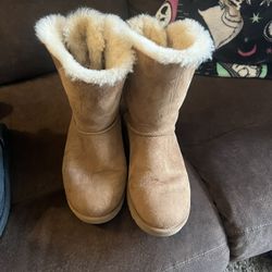 Ugg Bailey Bow Boot In Camel