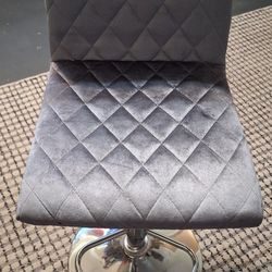 Height Adjustable Barber/makeup Chair