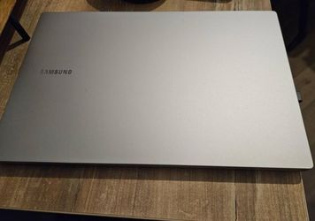 Samsung Galaxy Book4 Laptop (2024)