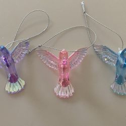 Set of three Hummingbird Figuines 