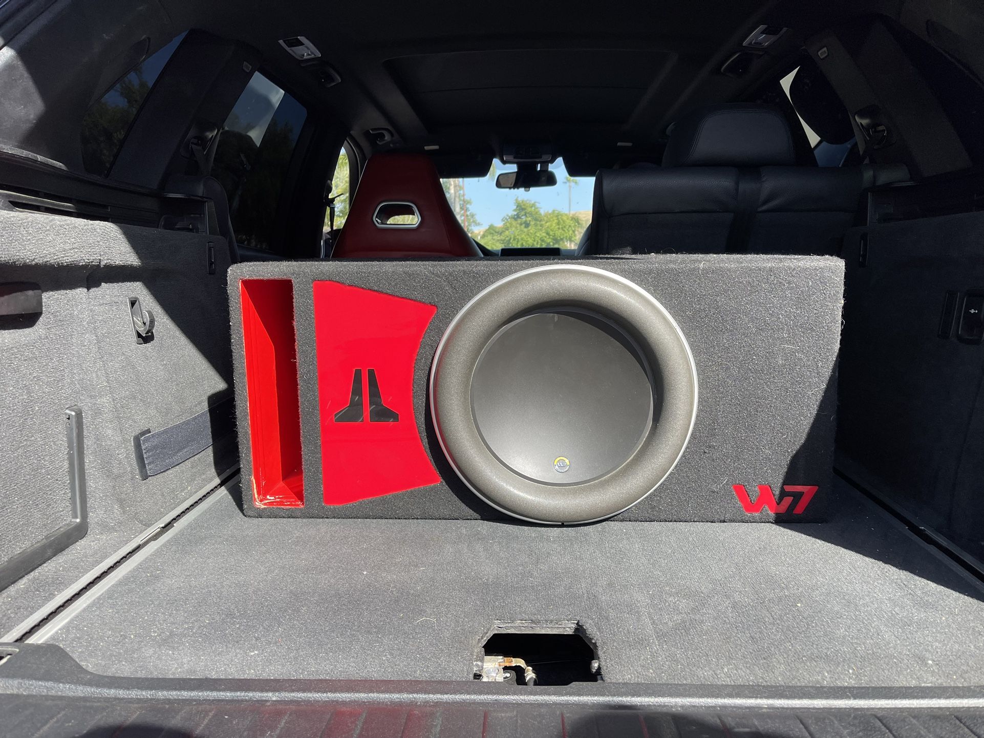 13.5 Inch JL Audio W7AE