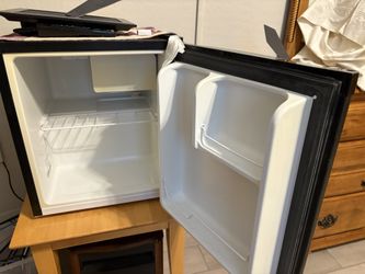 Hisense Refrig College Dorm Size