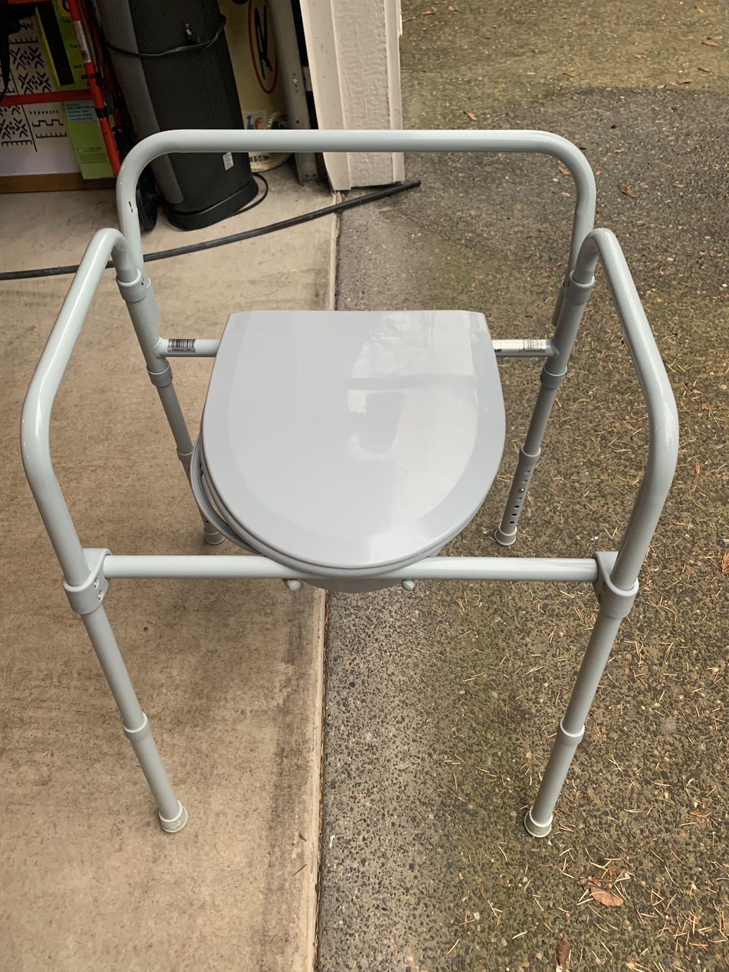 Small Bedside Commode