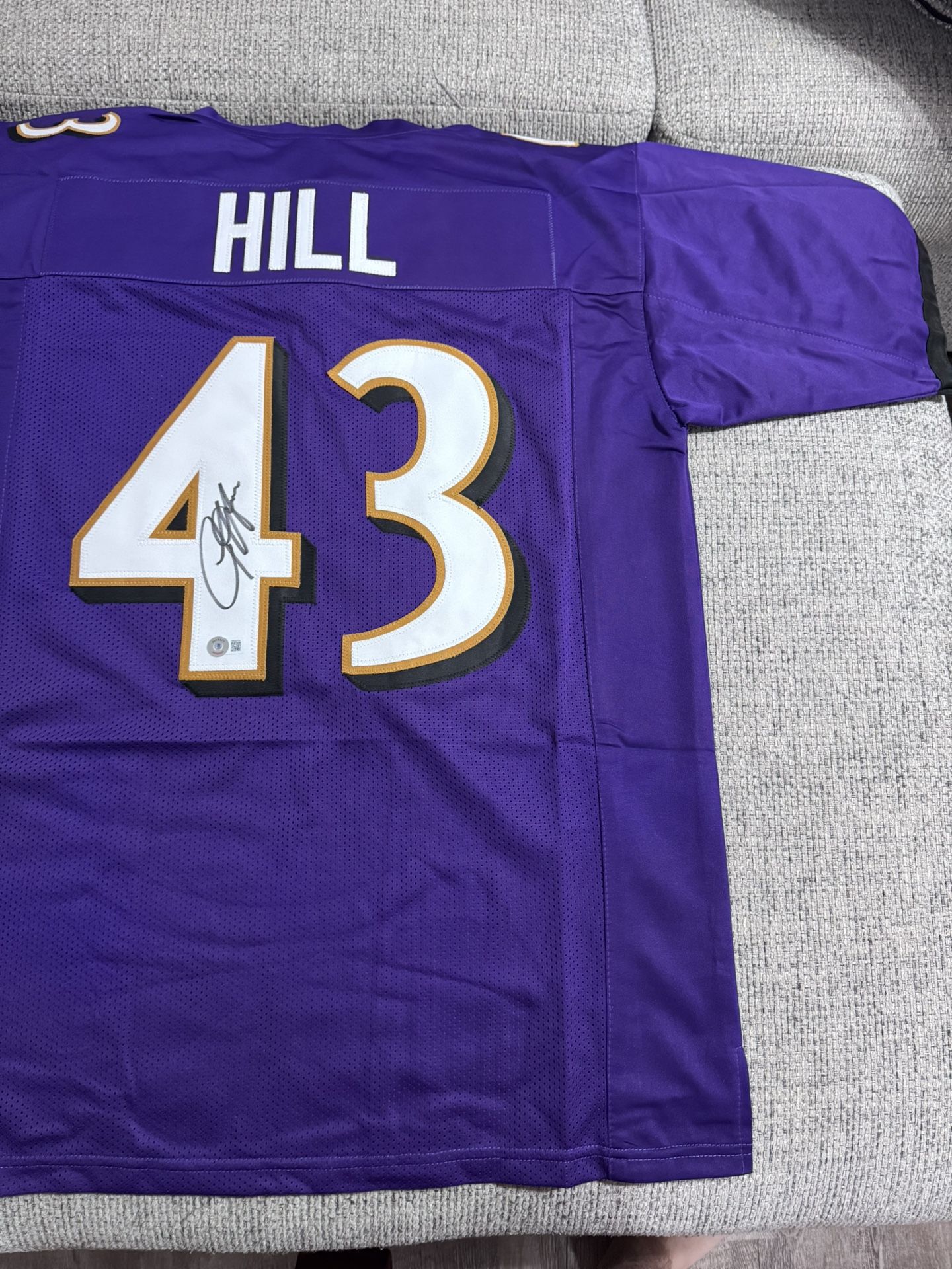 Justice Hill Signed Autograph Custom Jersey - Beckett Coa - Baltimore Ravens