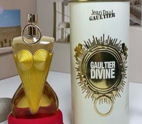 JEAN PAUL GAULTIER divine woman parfum