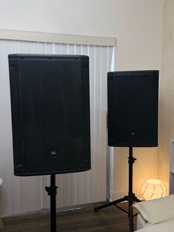 JBL SRX815P Powered Speakers – Pair – Excellent Working Condition