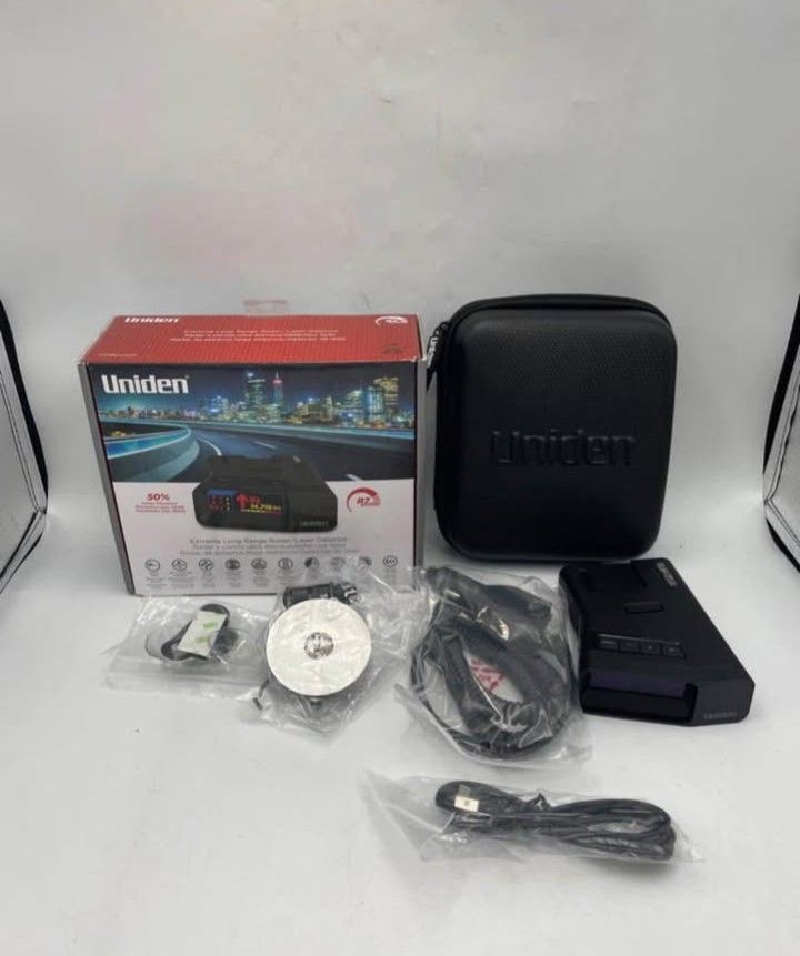 UNIDEN R7 RADAR DETECTOR