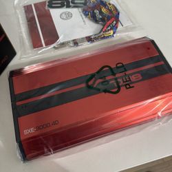 DS-18 Candy Red 3000 Watt Amplifier